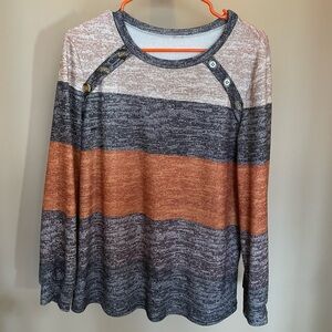 Women’s Top (EUC)